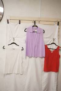 (3ct) NewLike New Womens Tank Tops. XL, XXL