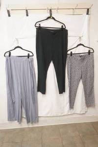 (3ct) NewLike New Womens Pants. Size 18, 12, XL