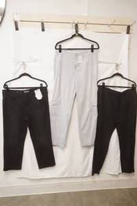(3ct) NewLike New Womens Pants. Size 14, 12, L