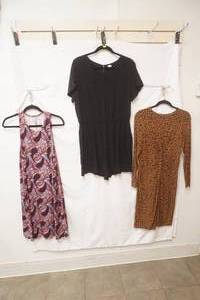 (3ct) NewLike New Womens Dresses & black jumper shorts outfit. Size M, L, L