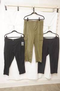 (3ct) NewLike New Womens Slacks. Size 14, 12, XL