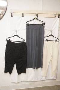 (3ct) NewLike New Womens Slacks. Size M, 12, 14