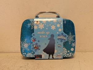 NEW BEAUTY MAKEUP 2IN1 JEWELRY