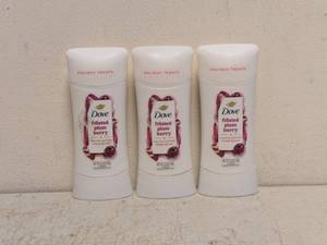 NEW DOVE FROSTED PLUM BERRY LIMITED EDITION DEODORANT 3PK