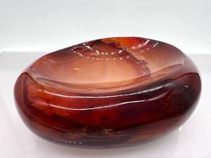 lot 06 image: Agate with Quartz Dish - Polished Natural Stone
