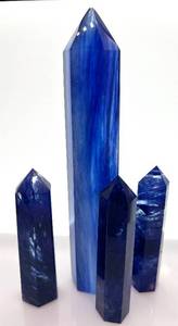 lot 13 image: Blueberry Smelt Quartz Crystal Points (Lot of 5)