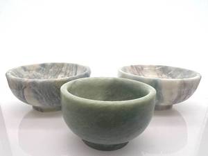 lot 15 image: Green Marble Bowls Set - 3-Piece