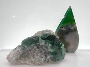 lot 20 image: Fluorite Teardrop & Green Fluorite Cluster