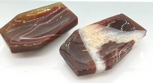 lot 39 image: Agate Bowls - Carved & Polished Natural Stone Set of 2