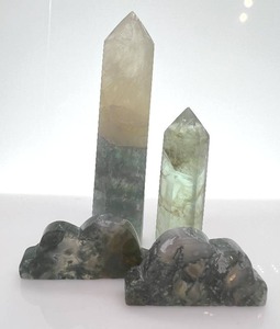 lot 62 image: Quartz Crystal Points (2) & Carved Cloud Stones (2)