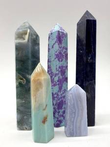 lot 109 image: Quartz Crystal Tower Set - 5 Pieces, Assorted Colorful Points