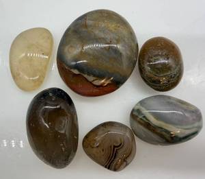 lot 142 image: Agate Stones (Lot of 6) - Polished Natural Pebble Assortment