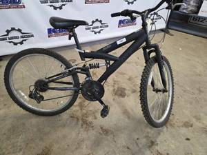 lot 21 image: Next PX410 Mountain Bike - Shimano Equipped, 21-Speed, Front Suspension