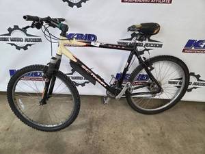 lot 26 image: Scott Moab Mountain Bike - 21-Speed, Front Suspension, 26in Wheels
