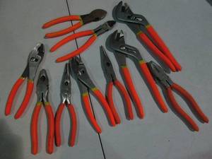 lot 85 image: Large variety of heavy duty Neiko p...