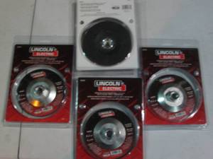 lot 30 image: 4ct Lincoln Electric Depressed cent...