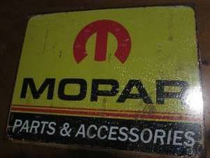 lot 507 image: Mopar metal sign...