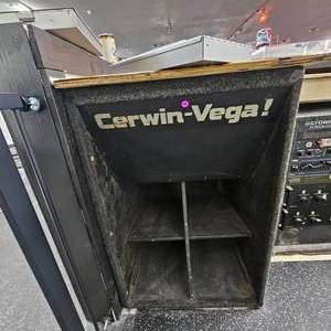Cerwin Vega Subwoofer