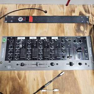 Numark 19 Mixer