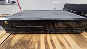 Sansui CD Player