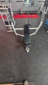 Cybex Fixed Incline Bench