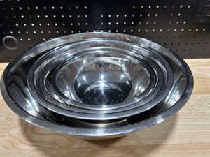 Winco 4 Piece Stainless Bowl Set