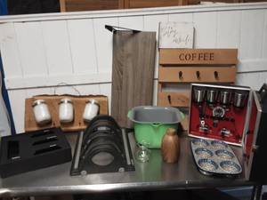 Kitchen Decor and Supplies