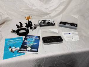 3 like new airbrushes with cases