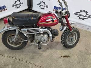 Honda Z50A Mini Bike - 50cc Vintage Off-Road Motorcycle