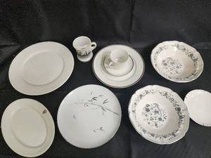 lot 83 image: Sango Bamboo Knight Fine China - Japan Dinnerware Set (Mixed Plates & Accessories)