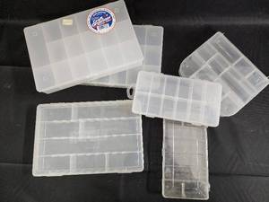 lot 131 image: Clear Plastic Storage Organizer Boxes - 5-Piece Assorted Compartment Set