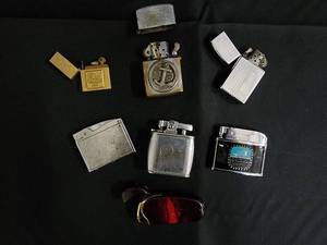 lot 180 image: Dundee Automatic Super Lighter (Japan) - Ronson Viking (England) - Occidental Lighter