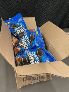 lot 11 image: Oreo Minis Peanut Butter Flavor Creme Cookies 12-Pack