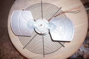Exhaust Fan. RUDD 24 diameter
