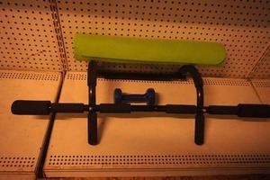 Over-the-door pull-up bar, free weight, yoga mat