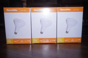 NEW (3ct) ReneSola LED BR40 Flood Light Bulbs
