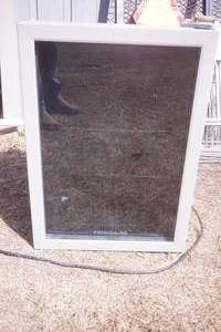 Frigidaire 17.5x19 Beverage Center