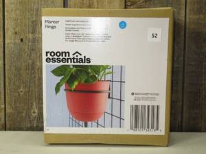 lot 52 image: Room Essentials 4pc Steel Planter Brackets Black