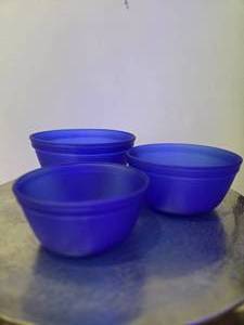 3 Piece Anchor Hocking Frosted Blue Glass Measuring Bowls