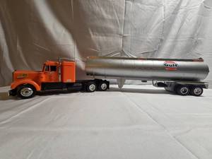 Vintage Gulf Toy Semi Truck