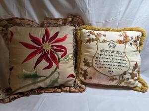VINTAGE 1940-1950s Pillows