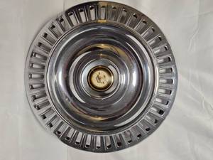 Single Hubcap