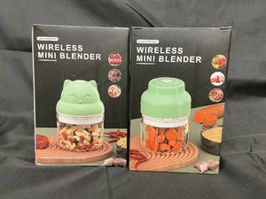lot 25 image: Little Kitchen Ware Wireless Mini Blender - 2 Pack