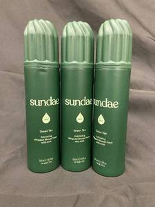 lot 39 image: Sundae Green Tea Exfoliating Whipped Shower Foam with AHA