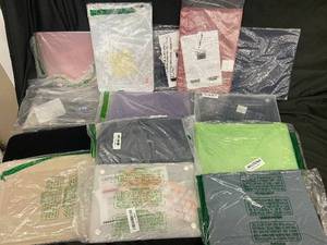 lot 178 image: Assorted Bedding Sheet Sets - Colorful Pastel Colors in Clear Plastic Bags
