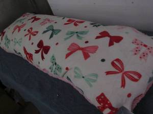 lot 32 image: Plush Body pillow...