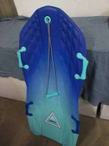 lot 35 image: Arctic Fun sled...