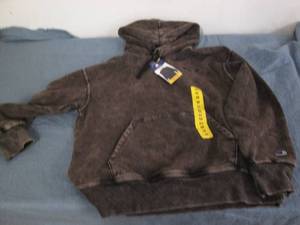 lot 50 image: Champion M mens hoodie...