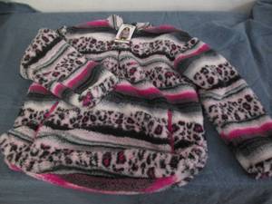 lot 55 image: Hurley girls Sherpa XL...