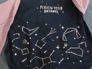 lot 91 image: 2 Girls Favorite Tee size 14-16...